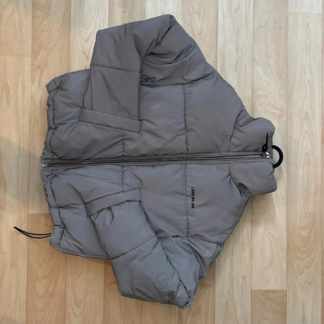 Cropped puffer jacket 