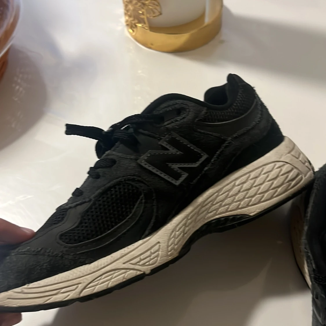 Dessa är barn versionen av newbalance 2002r - 1