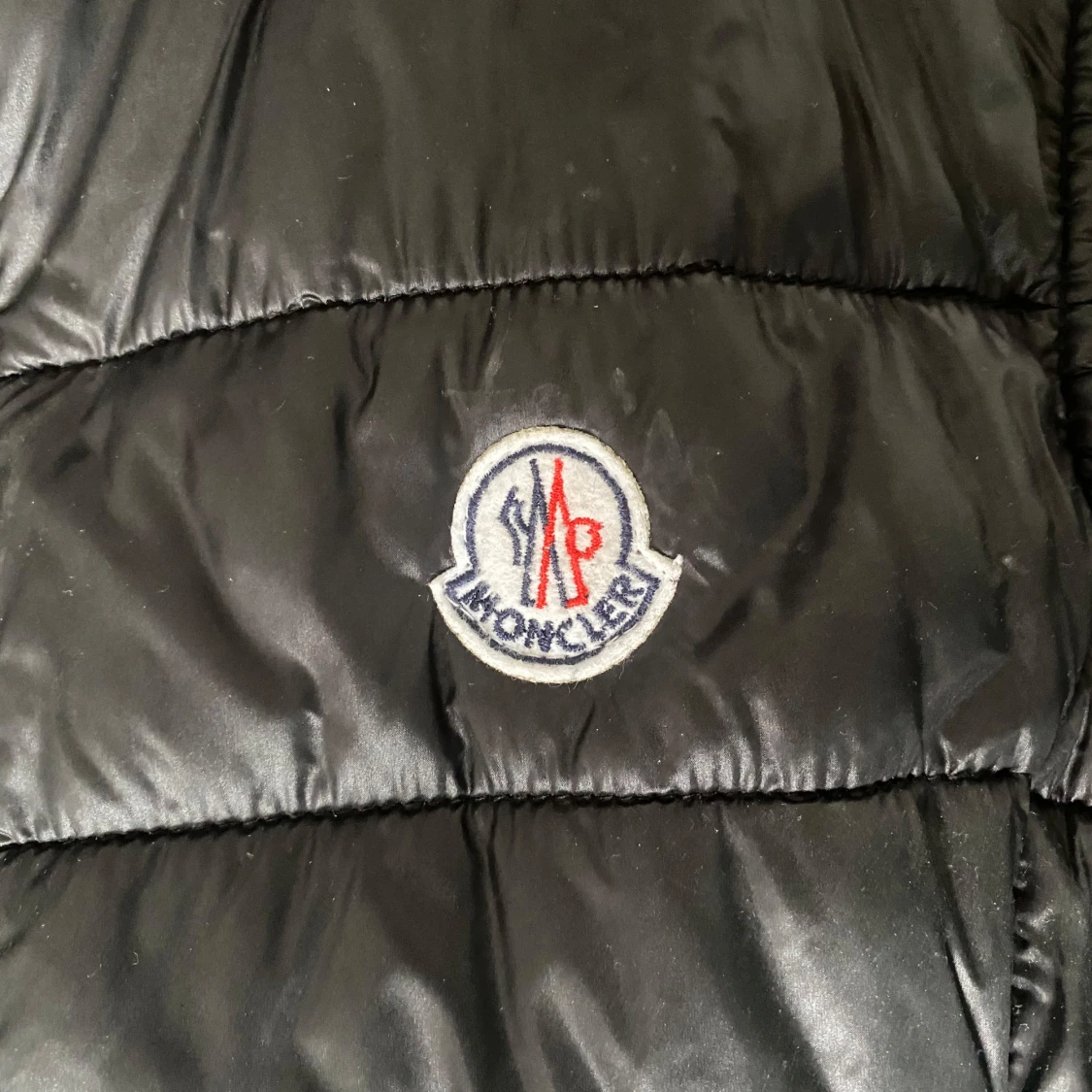 Svart dunväst från Moncler - 1