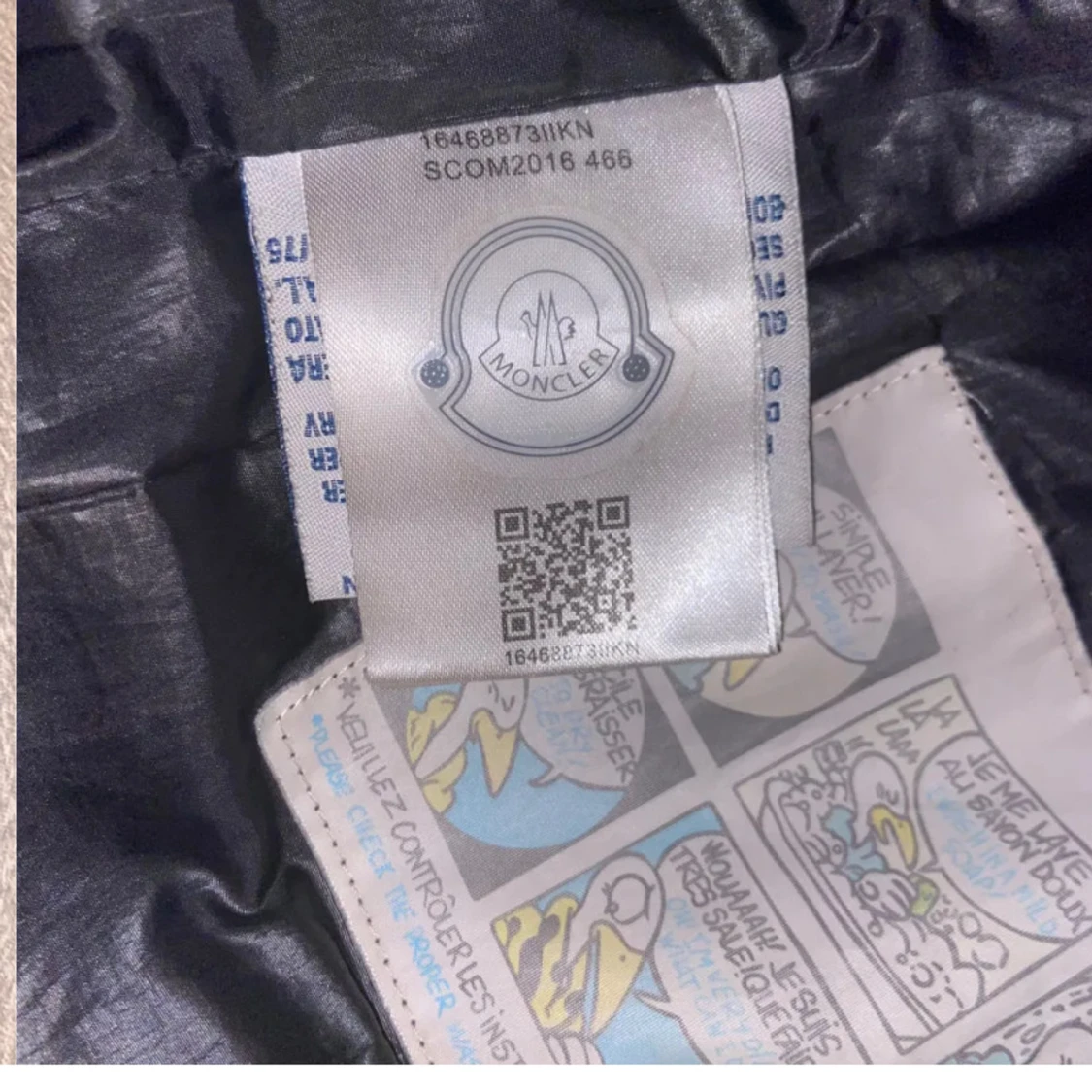 Svart dunväst från Moncler - 1