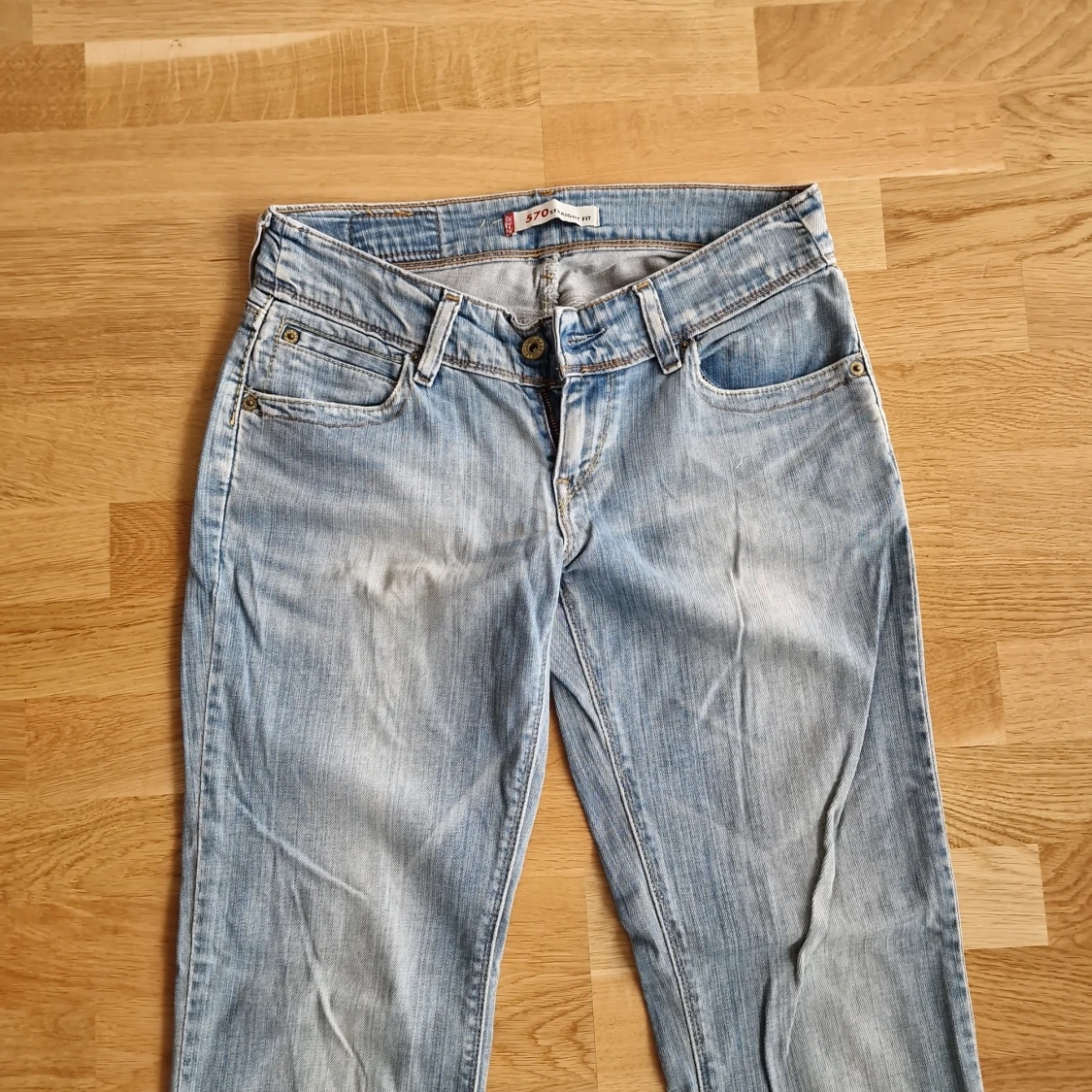 Levis 570 Straight Fit ljusblå jeans - 3