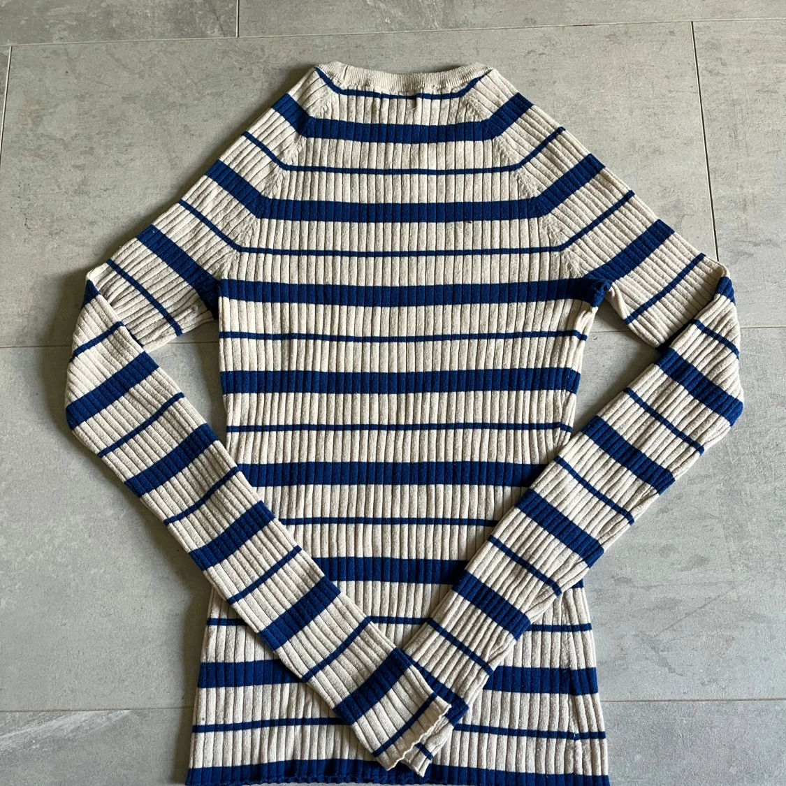 Randig ribbad tröja från H&M - 4