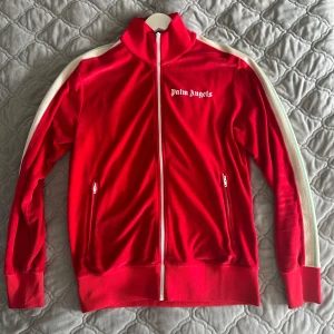 Palm Angels - Bara att fråga vid någon fundering, Säljer billigt då jag rensar mina kläder! Äkta!