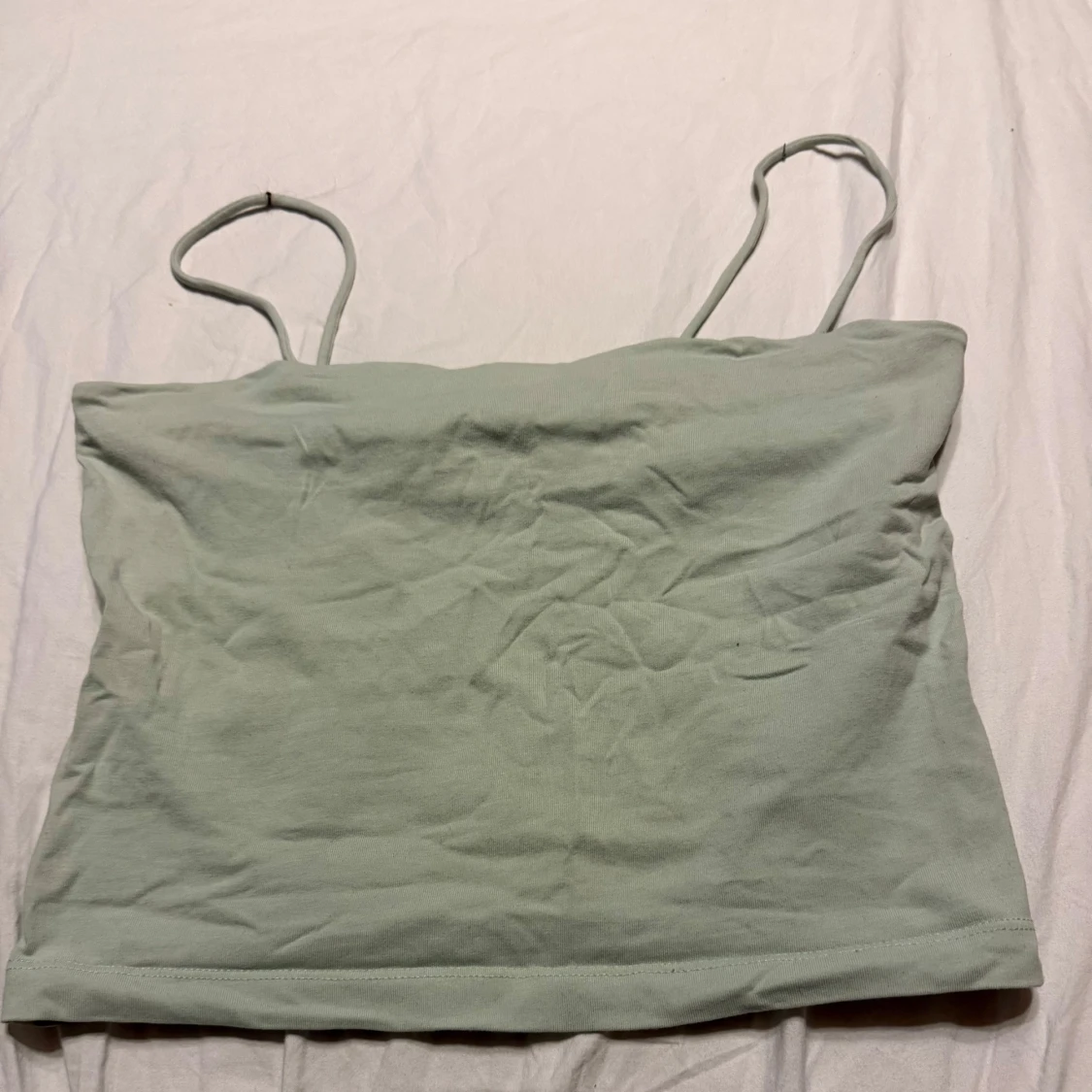 Ljusgrön linnetopp från Gina Tricot