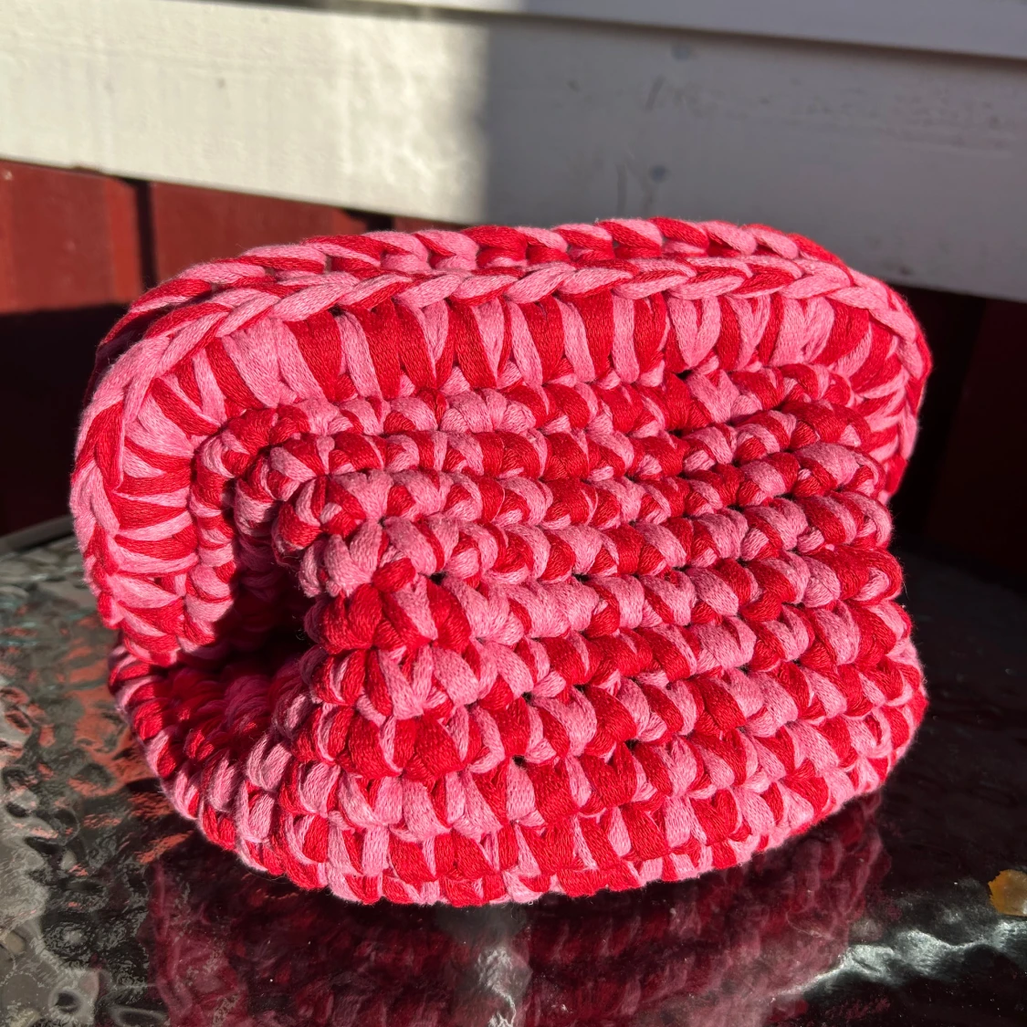 Virkad nessesär/väska/clutch