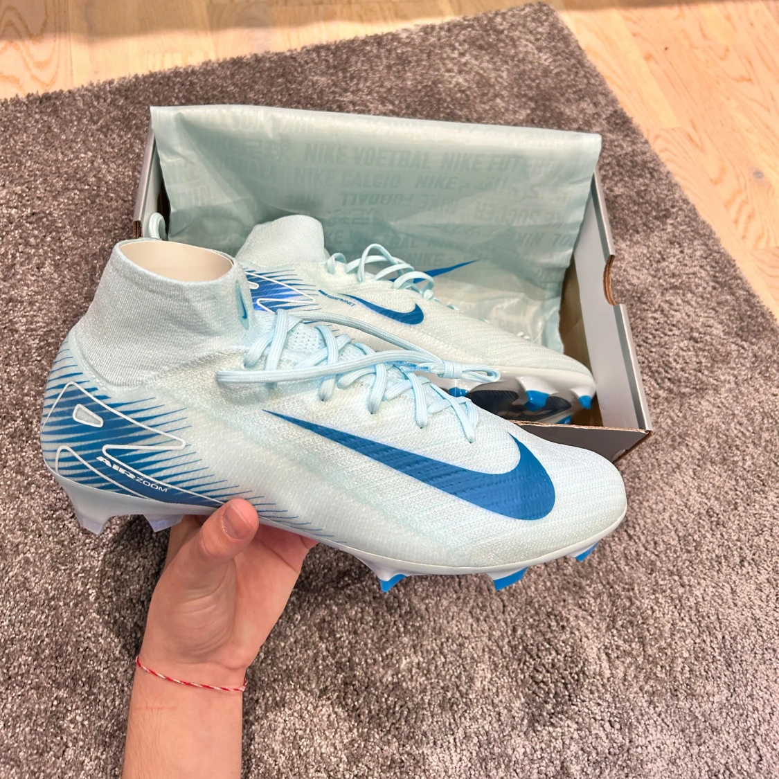 Nike mercurial superfly Elite