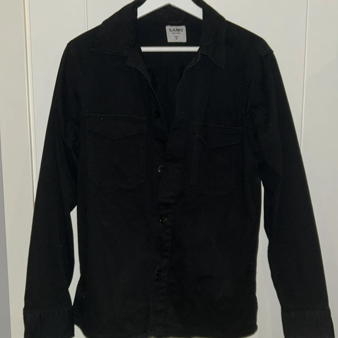 Overshirt med knappar