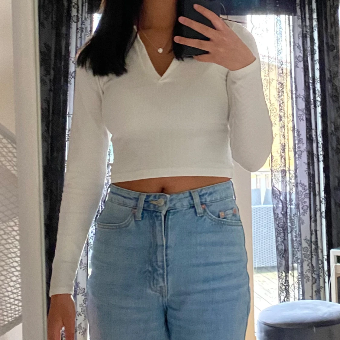 Vit croppad ribbad långärmad topp från Stradivarius