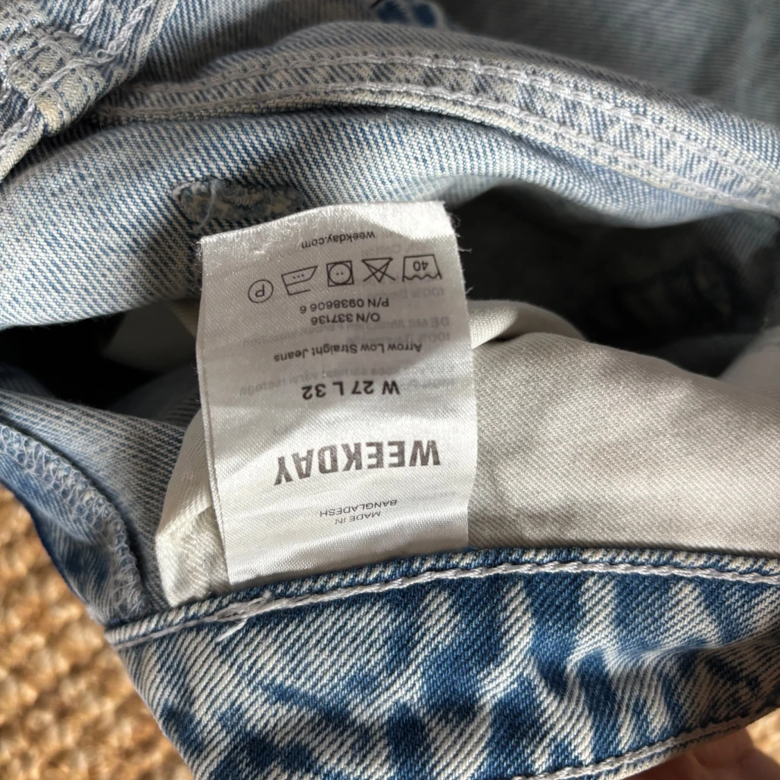 Ljusblå jeans från Weekday Arrow - 3