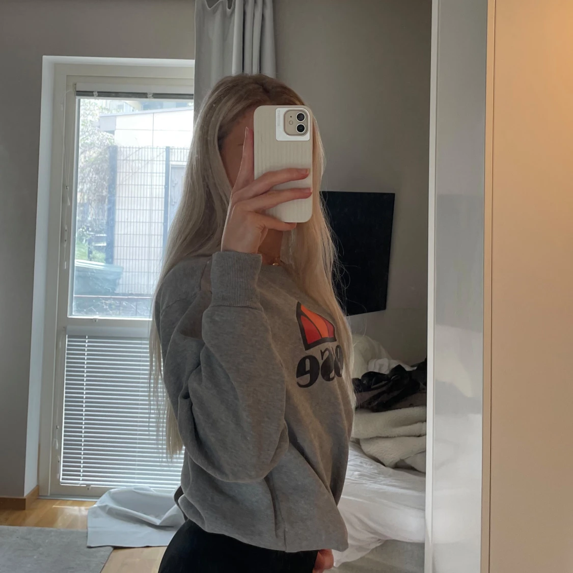 Grå sweatshirt från Ellesse - 1