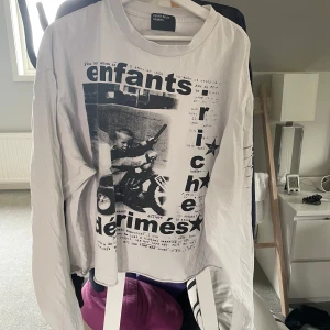 ERD - As fet ERD tröja i bra skick.Står S men passar som M