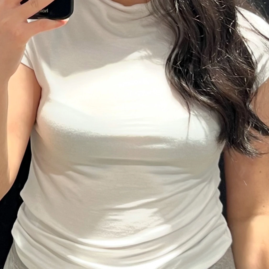 Biała, podstawowa koszulka