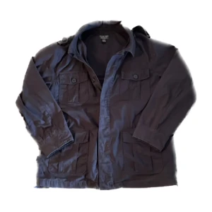 Ralph lauren field jacket - Säljer denna field jackan/overshirten, jackan är i storlek Xl och är i fint skick, hör av er vid funderingar!💯