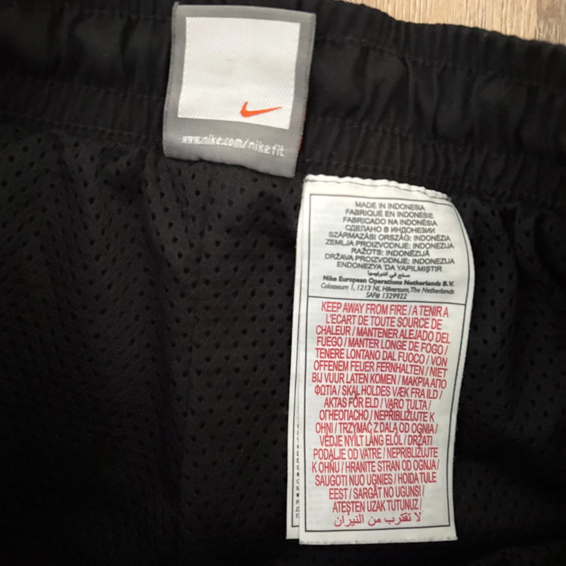 Svart träningsjacka från Nike - 3