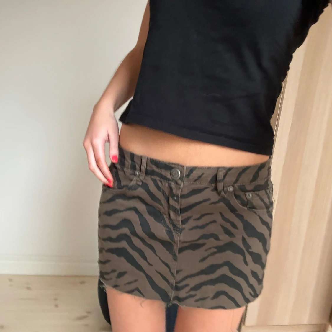 Minikjol med zebramönster - 2
