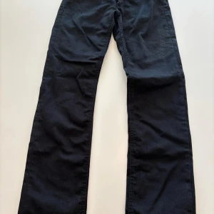 Acne Jeans Herr - Svarta herr jeans använda men bra skick