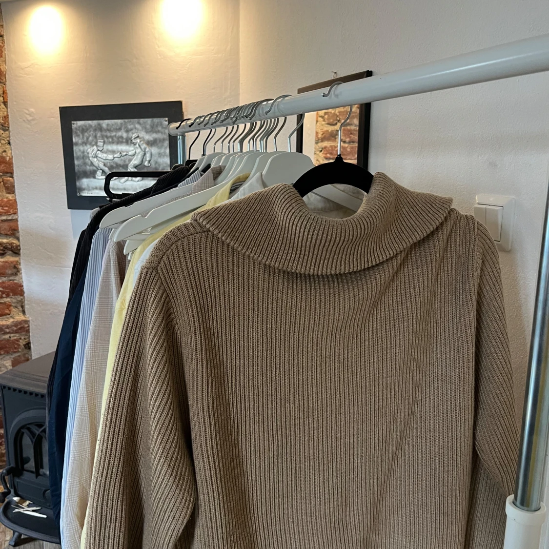 Beige ribbad kofta från Zara - 3