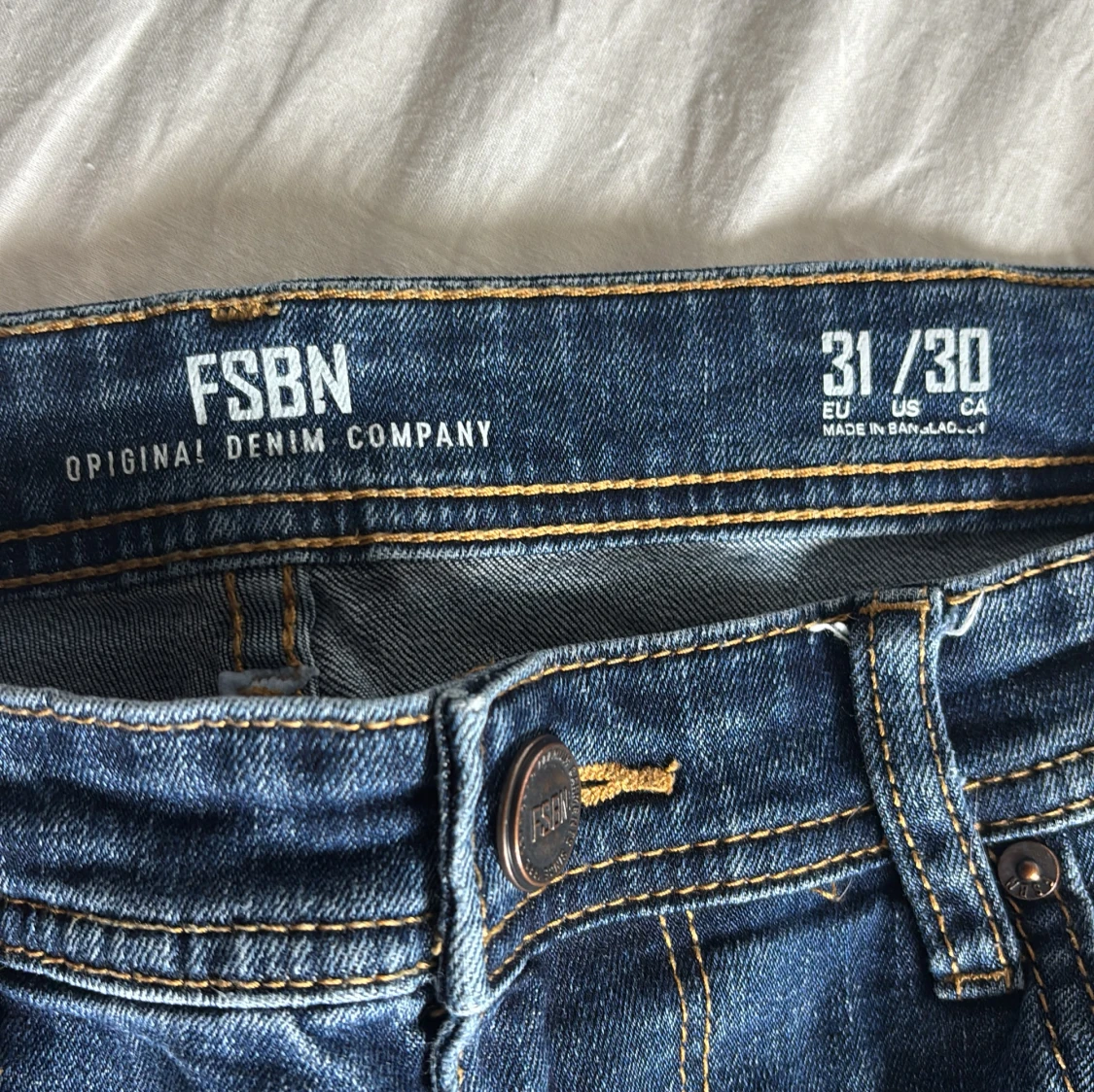 Mörkblå skinny jeans från FSBN - 2
