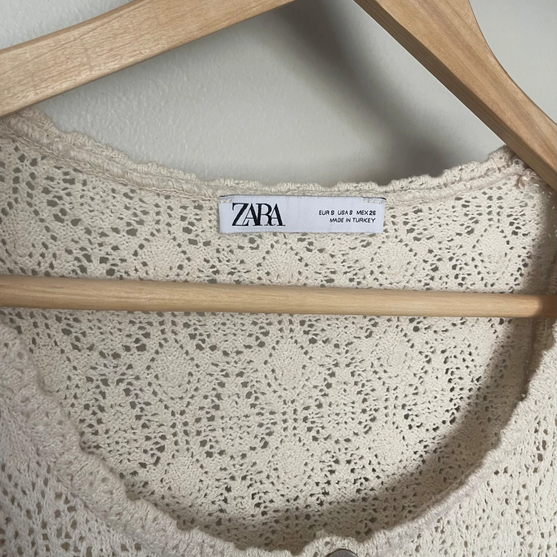 Zara spetsig topp  - 3