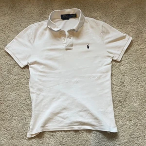 Ralph lauren pike  - Inga defekter | Storlek:XS-passar dig runt 170 | Hör av dig vid fundering!