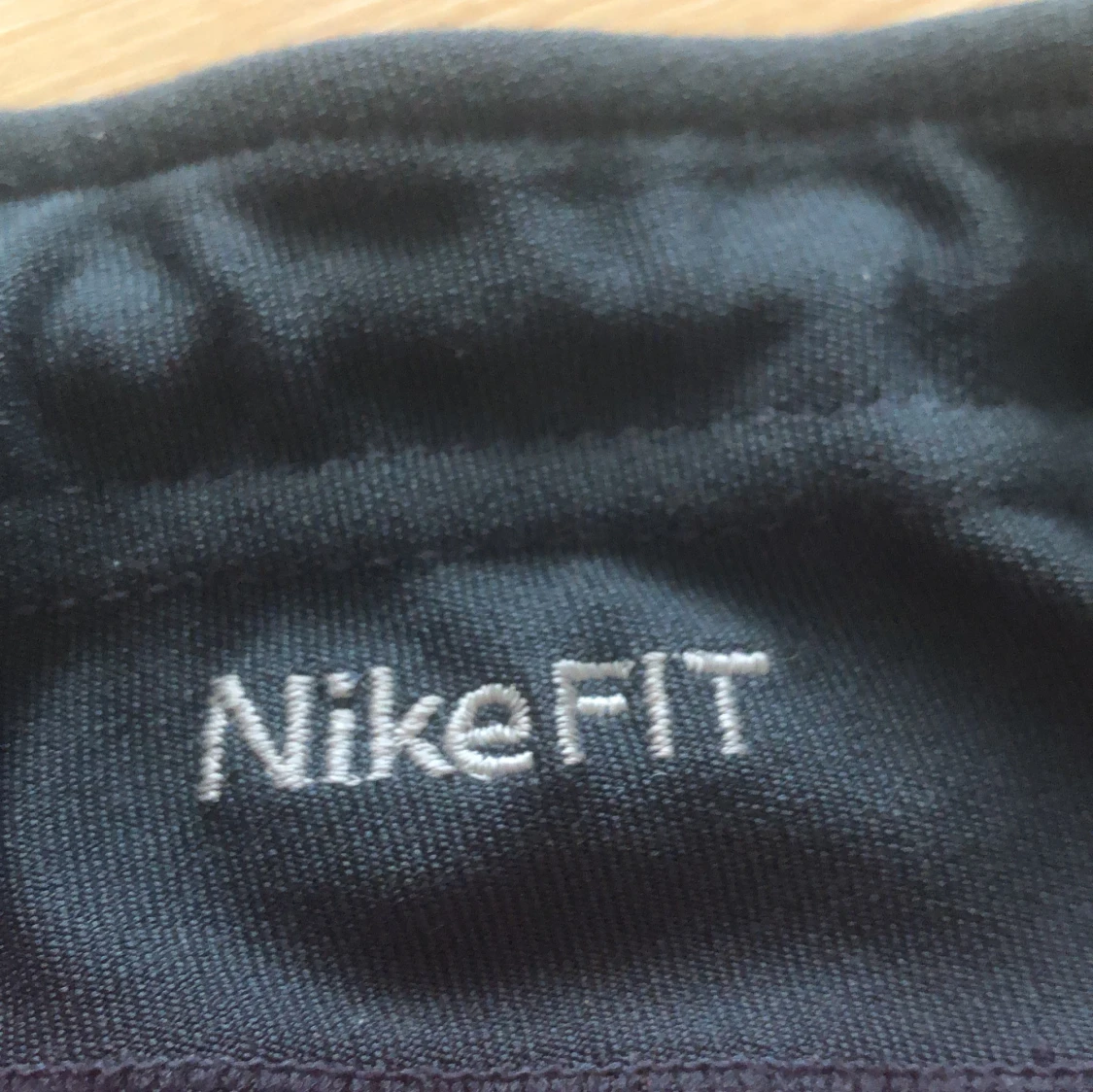 Nike FIT svarta träningsbyxor L - 4