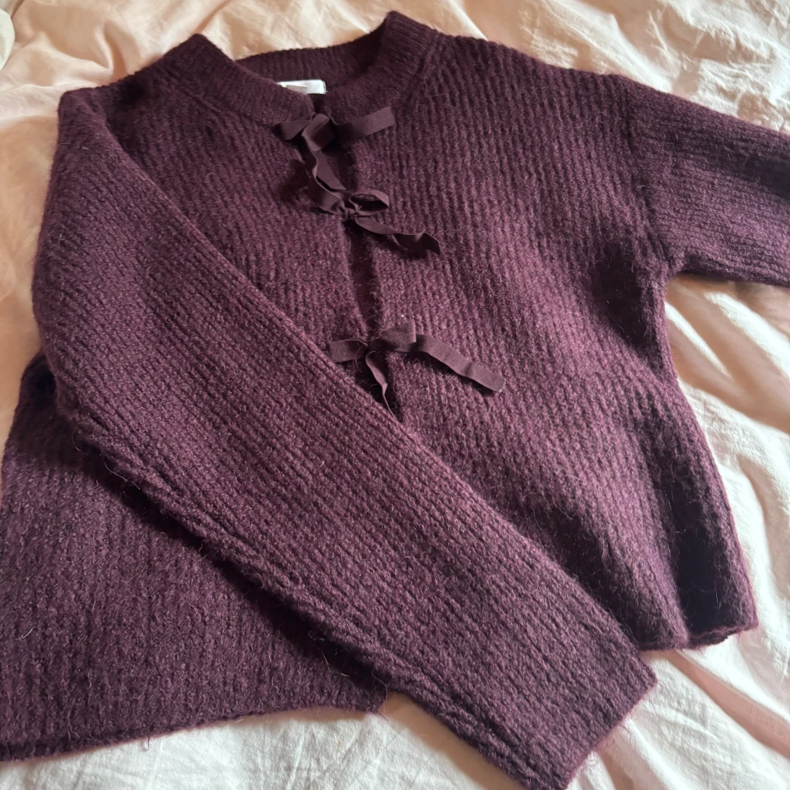 Mörklila kofta med knyt från Gina Tricot - 3