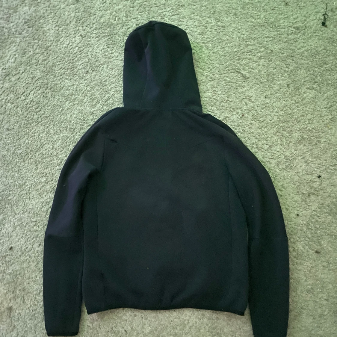 Mörkblå Nike tech kofta med huva - 1