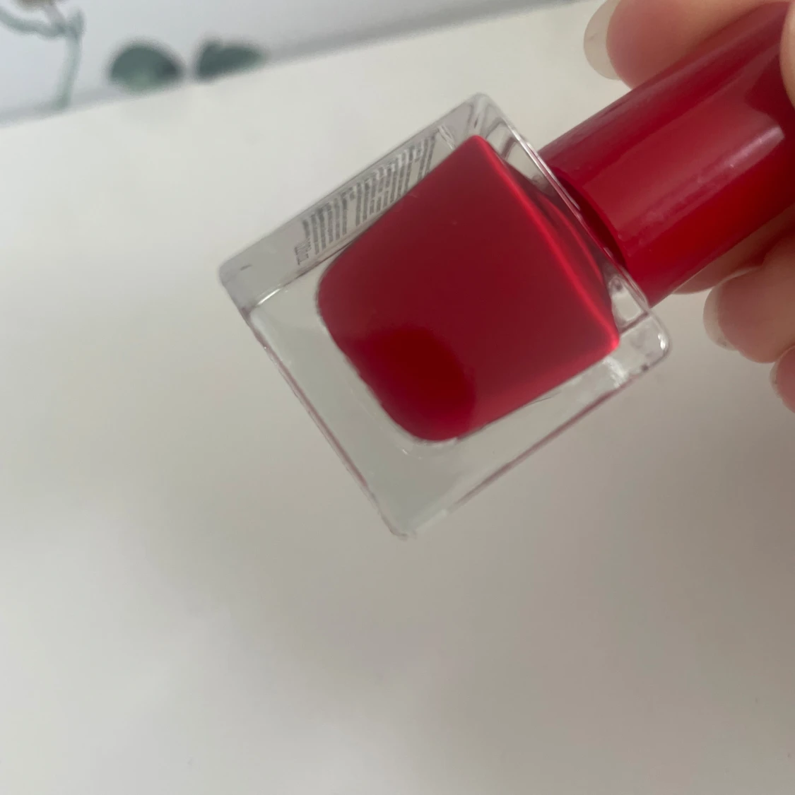 Rött nagellack  - 2