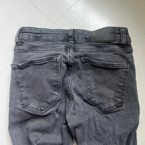 Svarta jeans från 157 - Snygga bootcut jeans ifrån lager 157🥰🥰modell low boot XXS Full lenth 