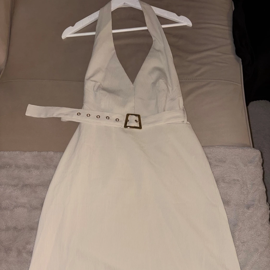 Beige skjort klänning med bälte