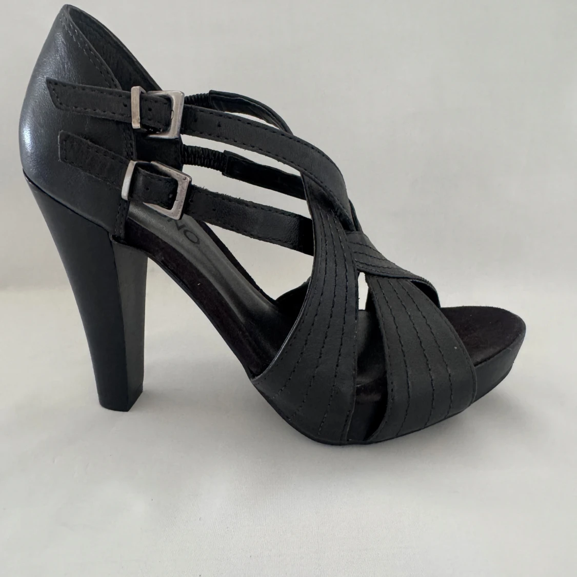 RÖDA HÖGKLACKADE SOMMARSKOR – VIA UNO – HELT NYA! - 3