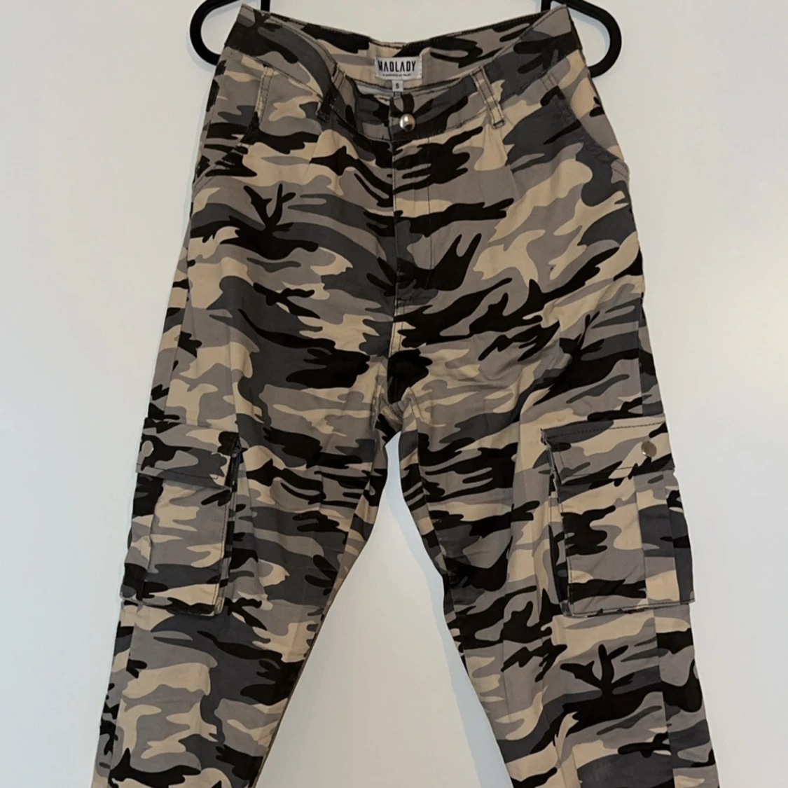 Cargopants camo från Madlady - 3