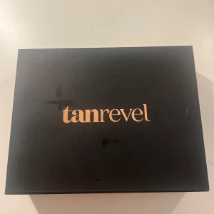 Tanrevel brun utan sol kit - Tanrevel kit utan tanning liquid, därav priset💗