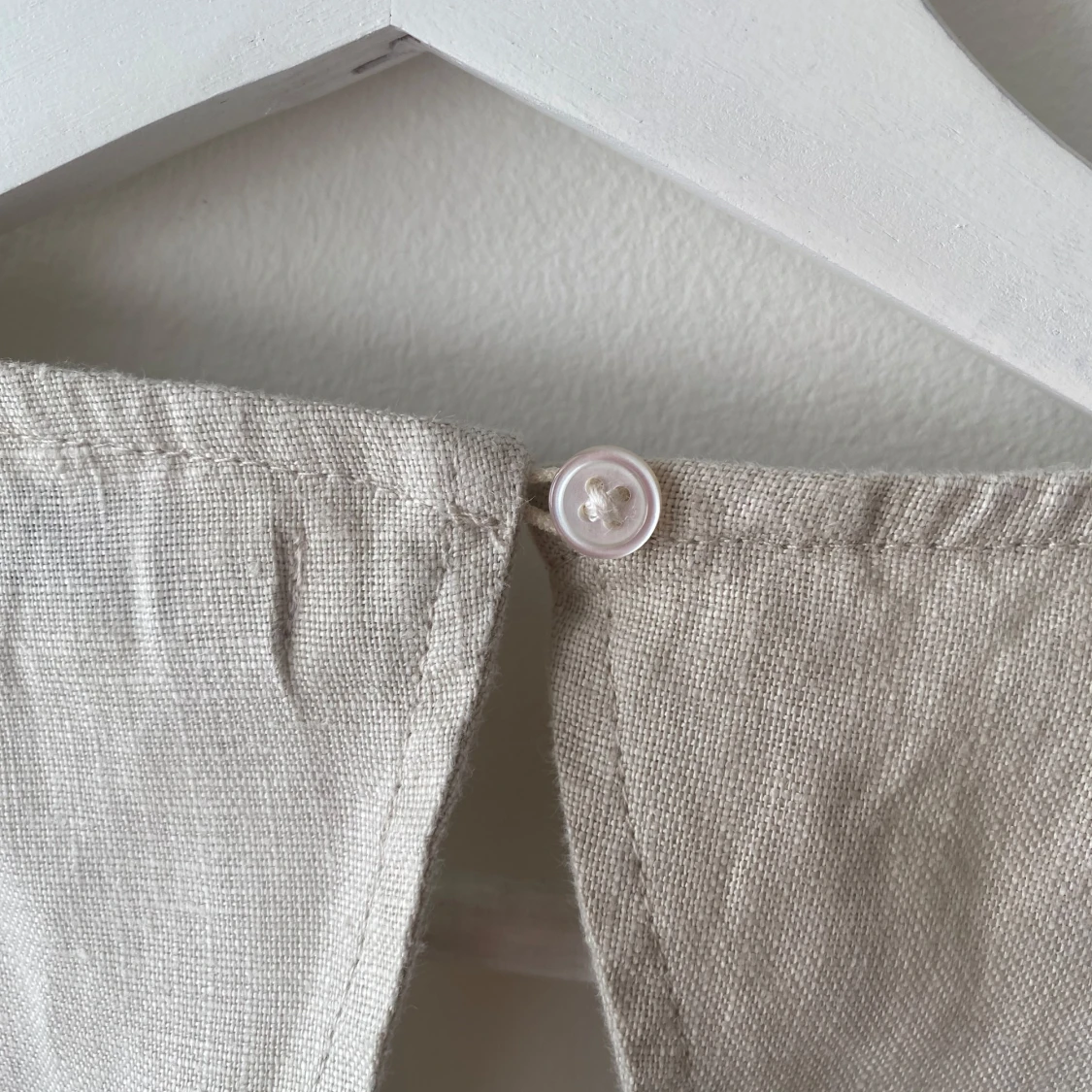 Somrig linneklänning från NA-KD - 4