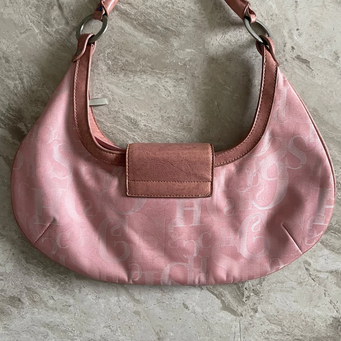 Rosa axelväska, Cherry  - 1