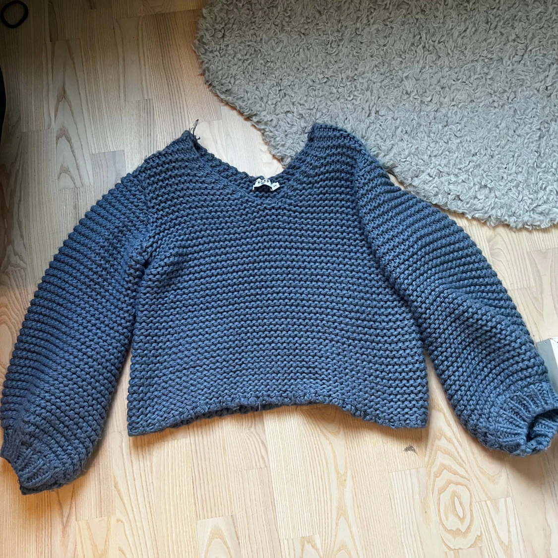 Blå stickad tröja från NA-KD - 2