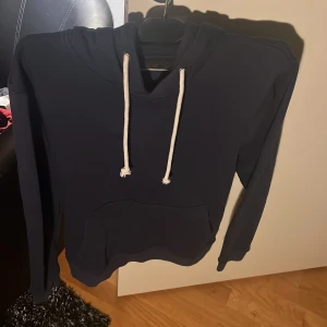 Hoodie från Pier One - Fräsch hoodie från pier one, storlek S