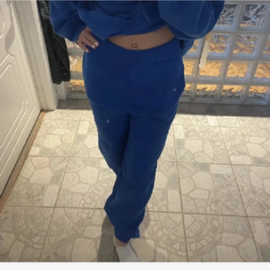 Blå mjukisbyxor från Bik Bok XS