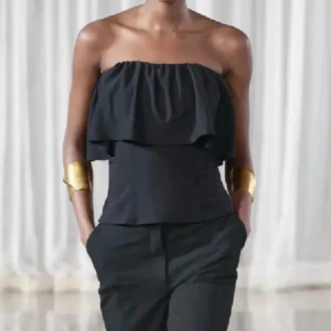 Zara topp - INTRESSEKOLL!  Aldrig använd med prislapp kvar.