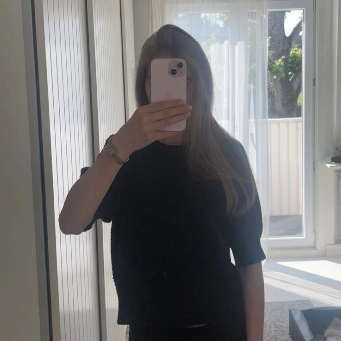 Mörkgrå stickad tröja från Vero Moda