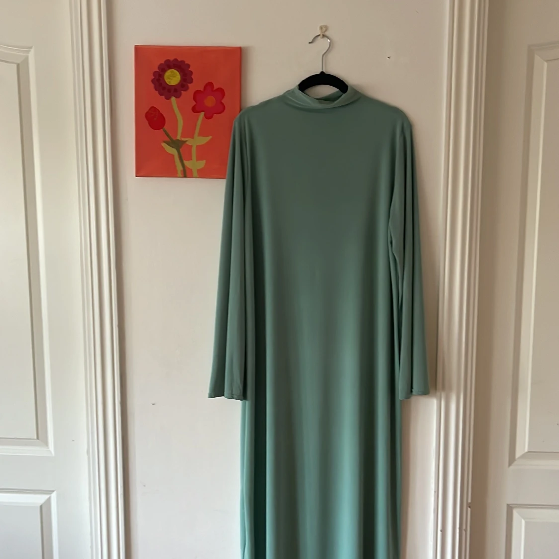 Ljusgrön långklänning med matchande khimar  - 2