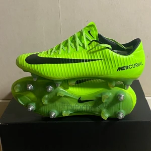 Nike Mercurial Vapor 11 Elite SG-Pro - Nästan helt nya !! 