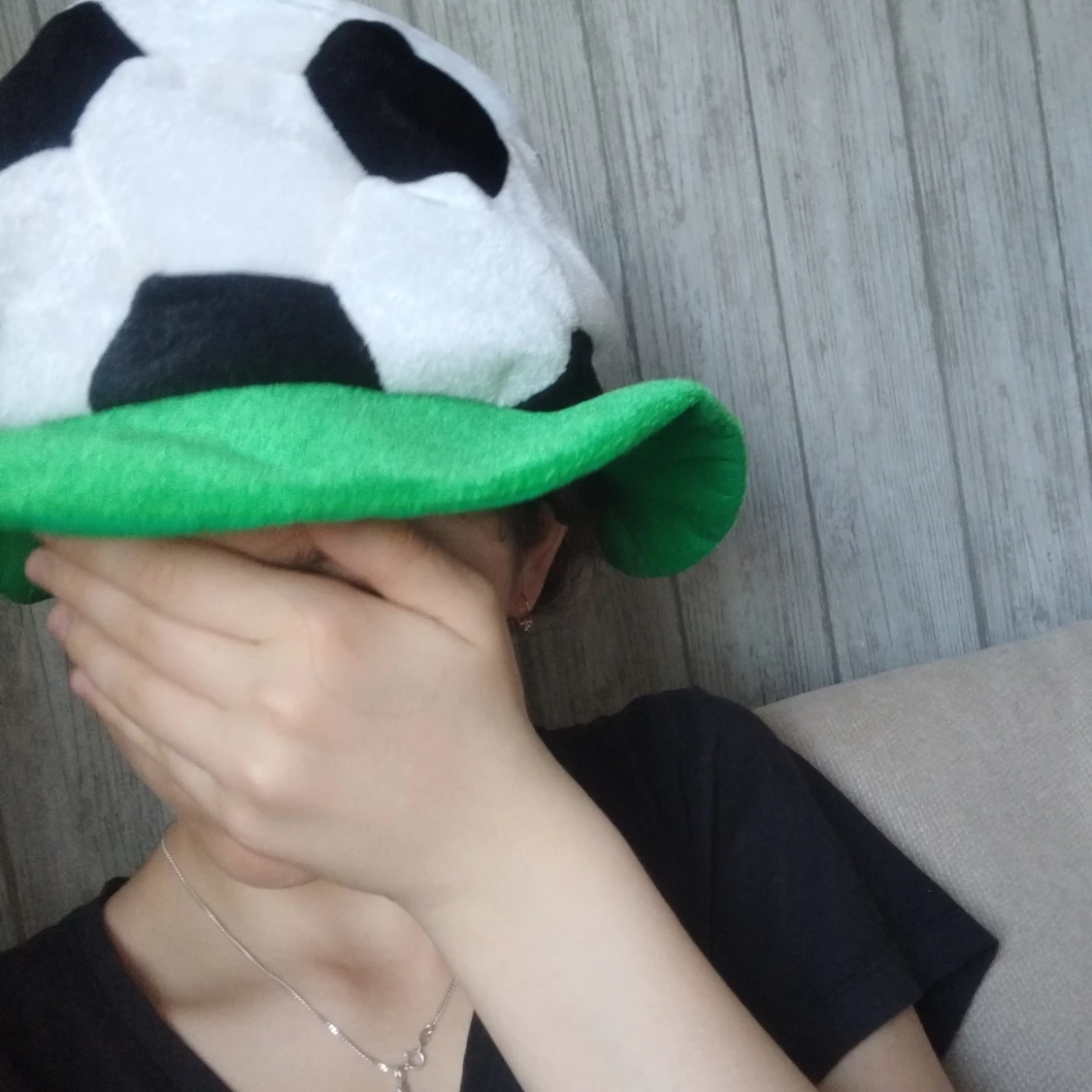 Fotbollshatt med grön kant - 1