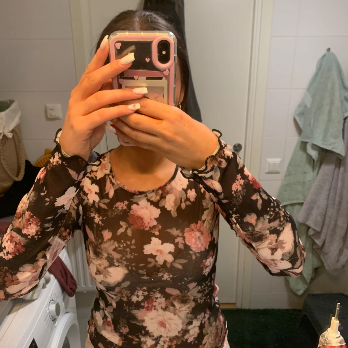 Blommig mesh topp med långa ärmar - 1