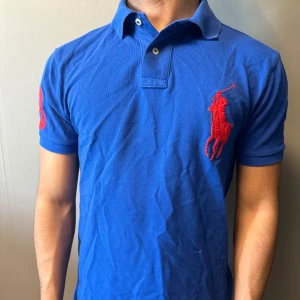 Blå pikétröja från Ralph Lauren - Chief keef piké 