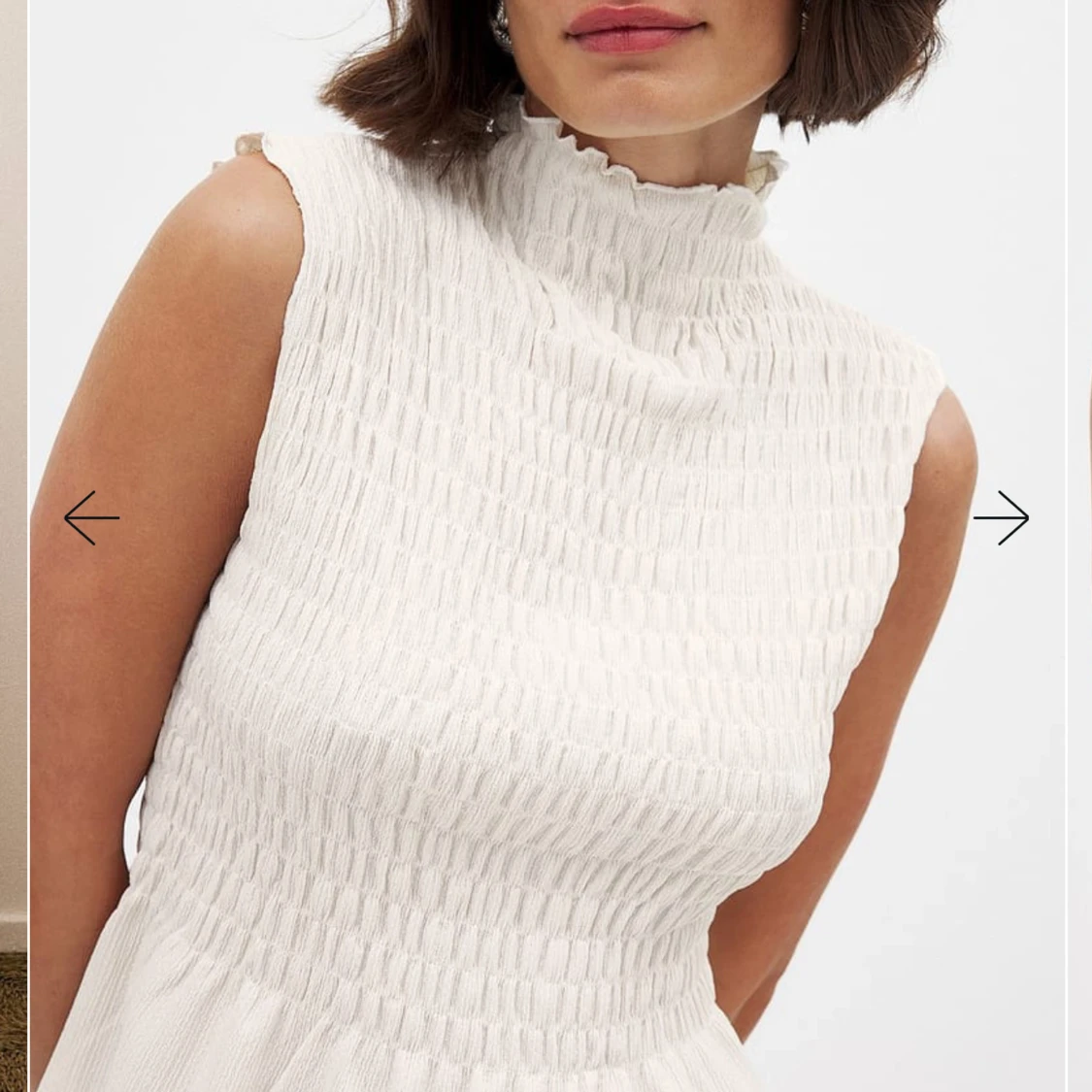 Vit ärmlös klänning - 1