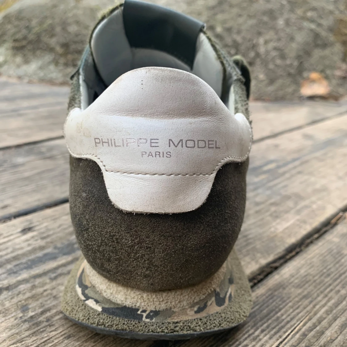 Olivgröna sneakers från Philippe Model - 3