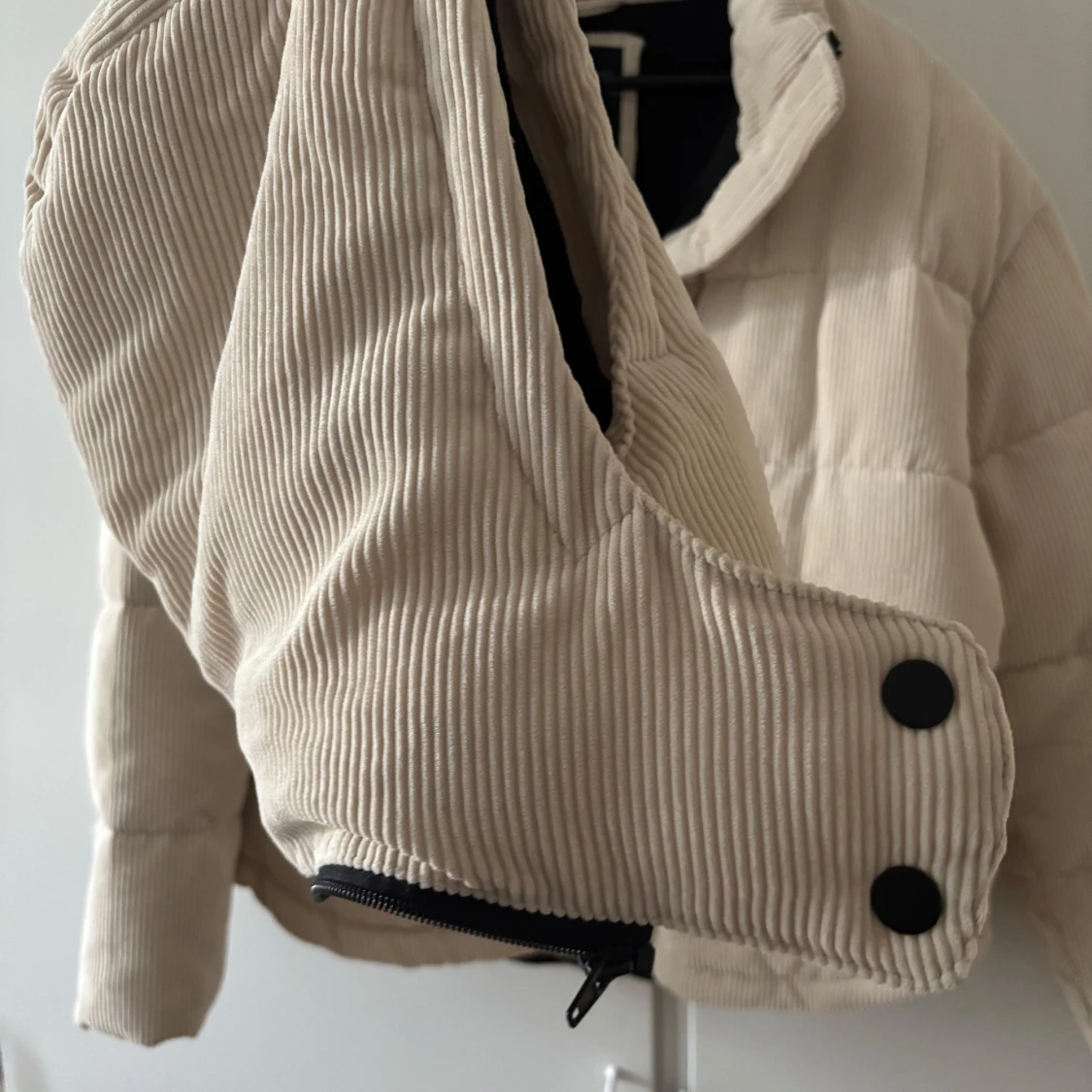 Beige pufferjacka från FB Sister - 3