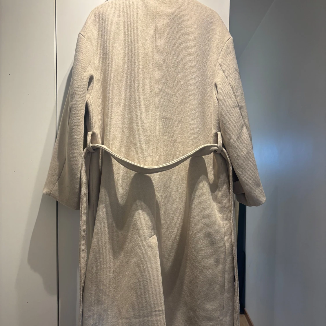Beige kappa från NA-KD - 2