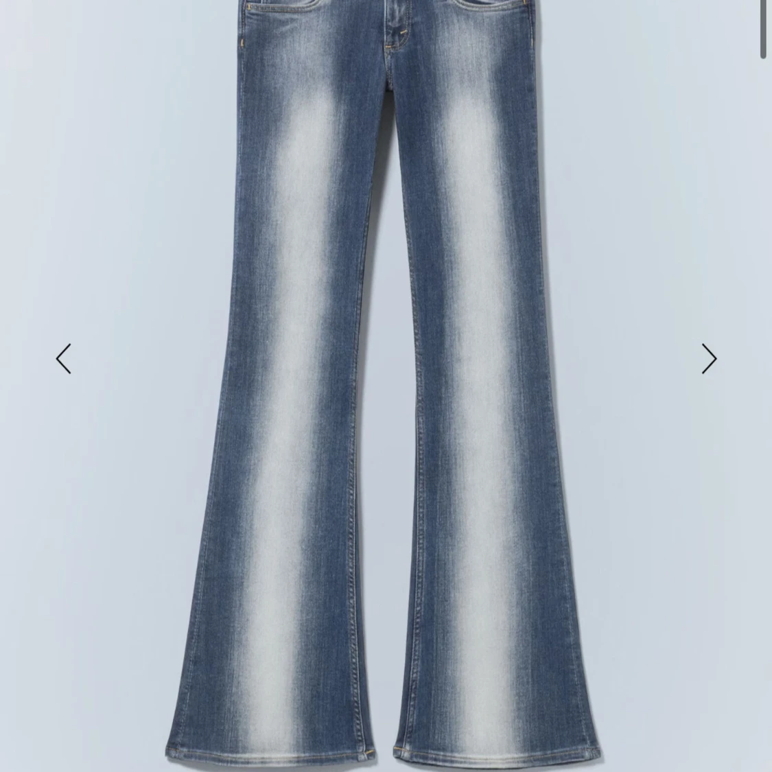 Blå bootcut jeans